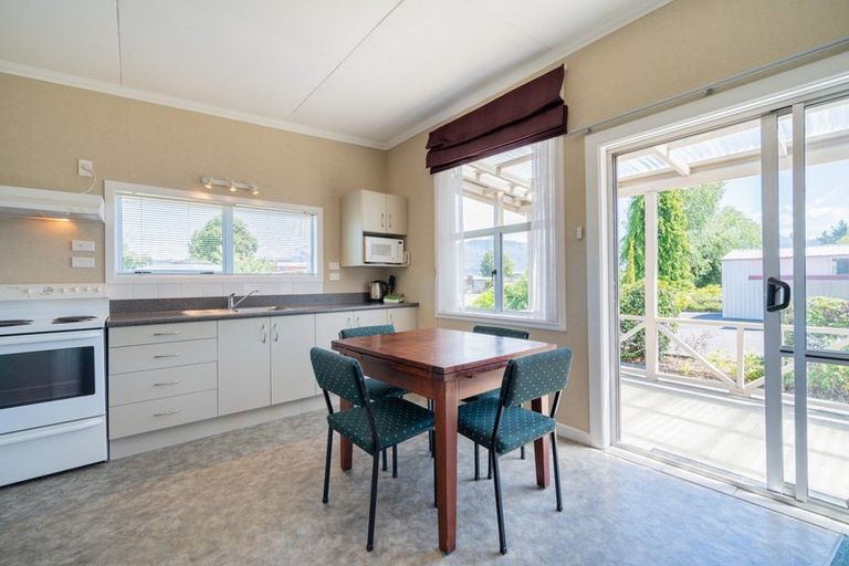 Photo of property in 96 Mackinnon Loop, Te Anau, 9600