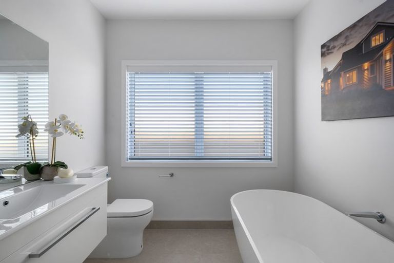 Photo of property in 46 Seven Oaks Drive, Kinloch, 3377