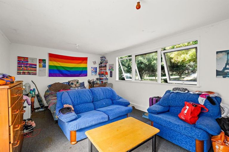 Photo of property in 2850 South Head Road, South Head, Helensville, 0874