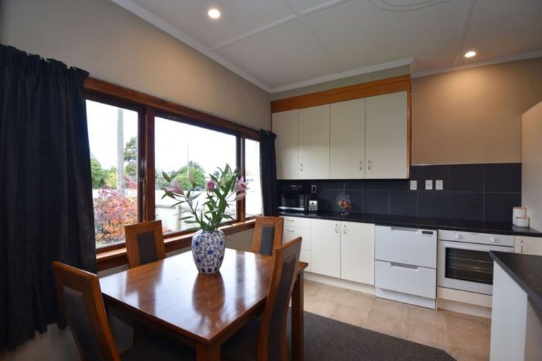 Photo of property in 52 Stobo Street, Grasmere, Invercargill, 9810