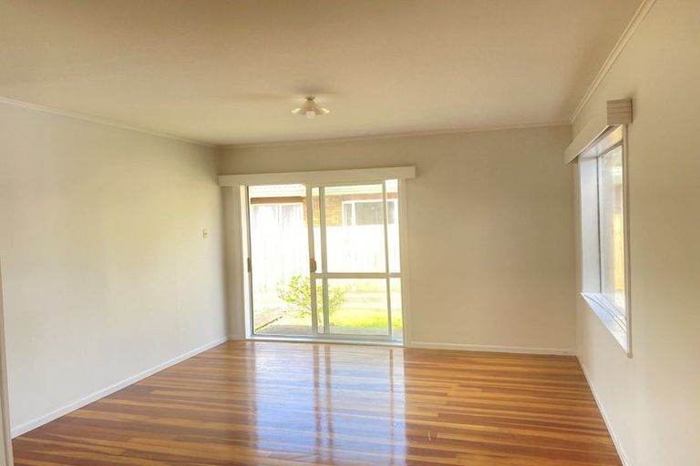 Photo of property in 50 Seabrook Avenue, New Lynn, Auckland, 0600