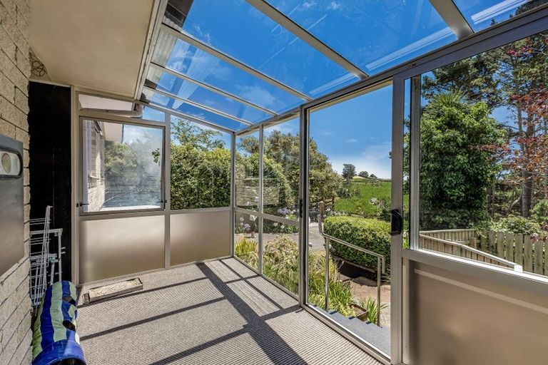 Photo of property in 21 Pararewa Drive, Whalers Gate, New Plymouth, 4310