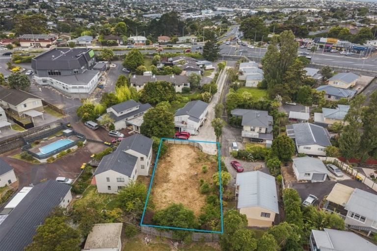 Photo of property in 5/550 Glenfield Road, Glenfield, Auckland, 0629