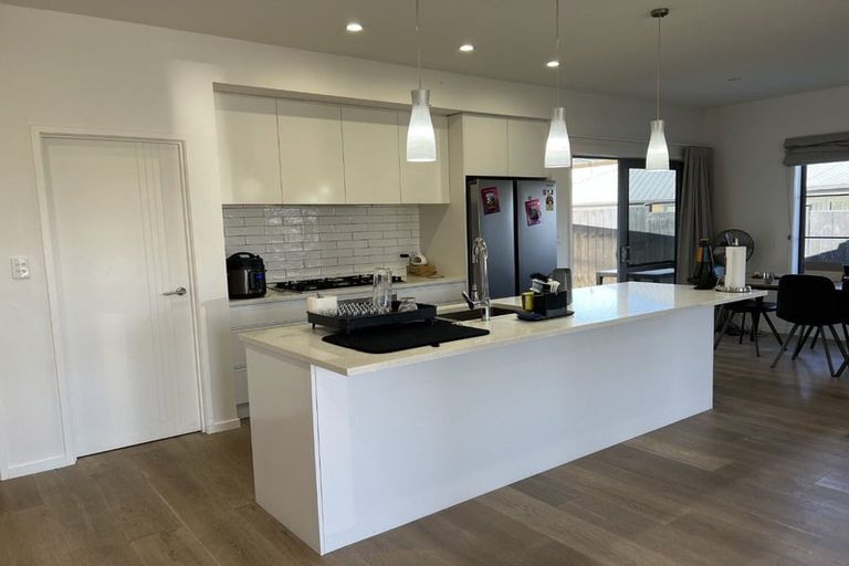 Photo of property in 37 Outlook Terrace, Silverdale, 0932