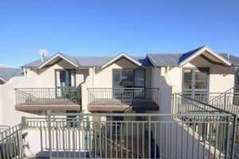 Photo of property in 2/69 Edinburgh Drive, Queenstown, 9300
