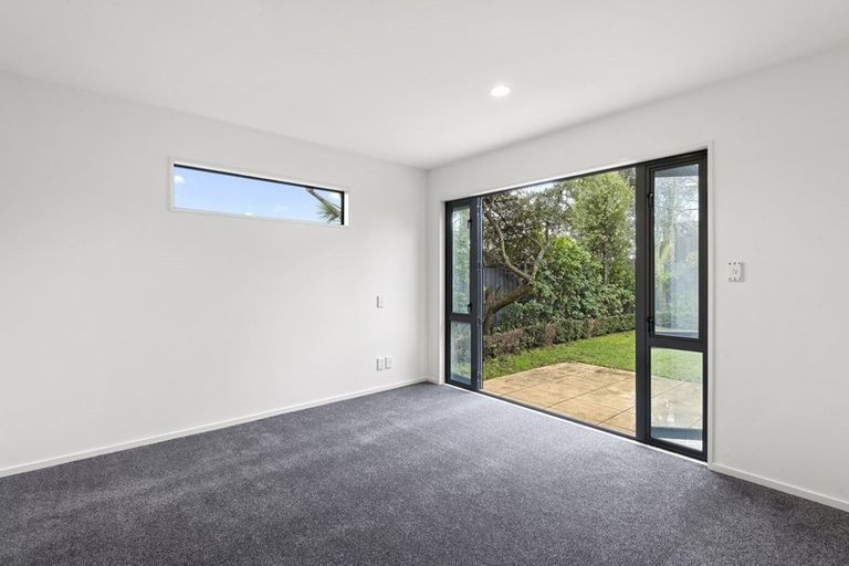 Photo of property in 117 Kotuku Crescent, Woolston, Christchurch, 8023