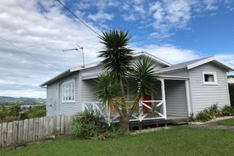 Photo of property in 33 Anzac Road, Morningside, Whangarei, 0110