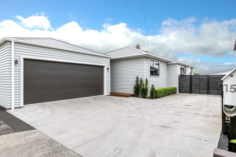 Photo of property in 15 Tainui Street, Welbourn, New Plymouth, 4312