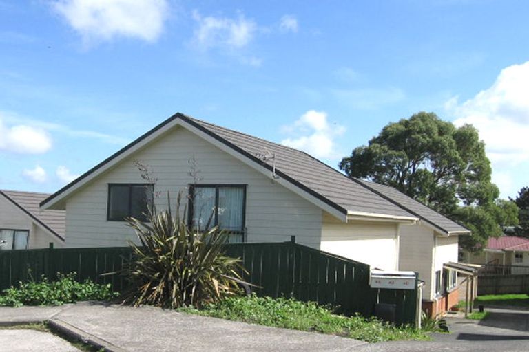 Photo of property in 40 Benchmark Drive, Massey, Auckland, 0614