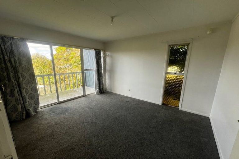 Photo of property in 279 Pakuranga Road, Pakuranga Heights, Auckland, 2010