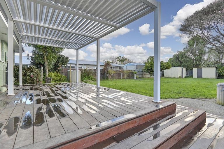 Photo of property in 10 Read Crescent, Clive, 4102