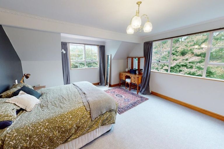 Photo of property in 153/155 High Street, Bulls, 4818