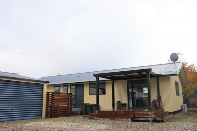 Photo of property in 69 Howards Drive, Lake Hayes, Queenstown, 9304