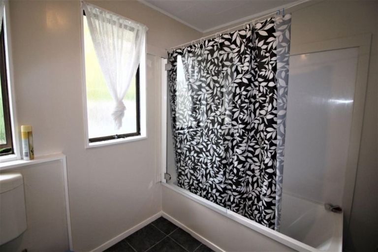 Photo of property in 12 Paulson Road, Te Karaka, 4022