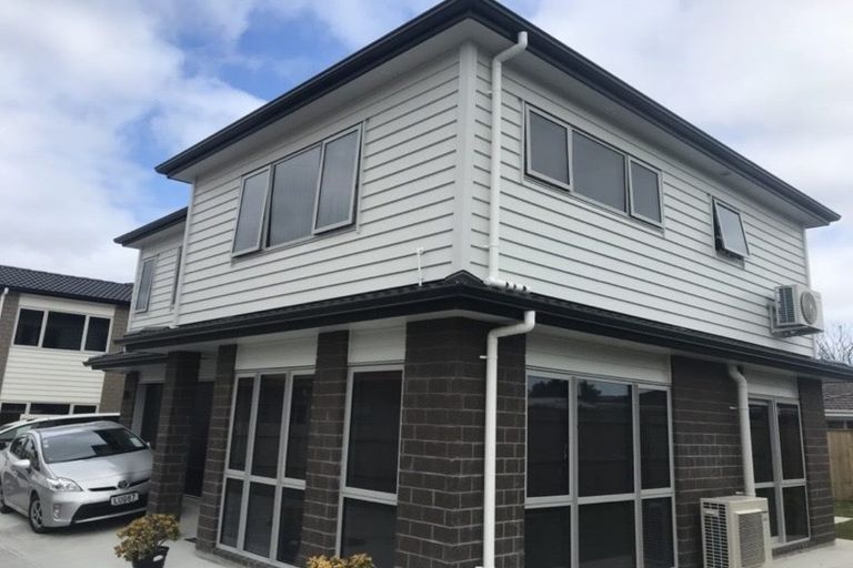 Photo of property in 77a Puhinui Road, Papatoetoe, Auckland, 2104