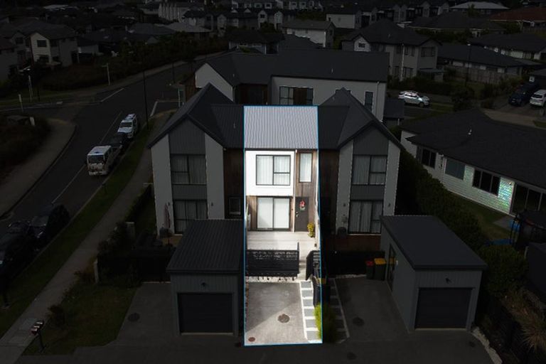 Photo of property in 2/21 Podgora Avenue, Kumeu, 0810