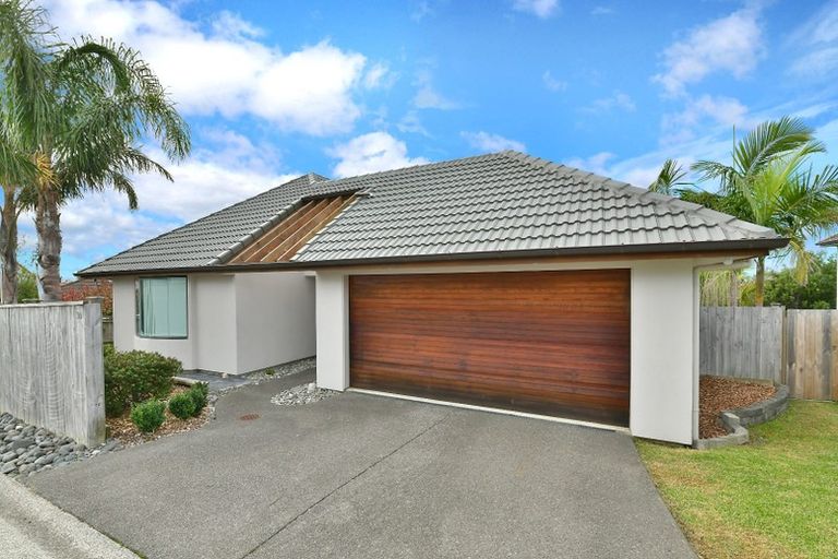 Photo of property in 99 Alec Craig Way, Gulf Harbour, Whangaparaoa, 0930