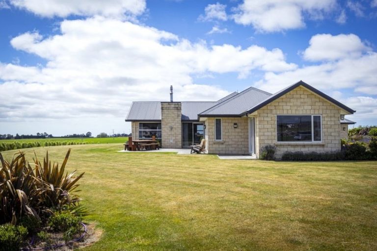 Photo of property in 1153 Rolling Ridges Road, Levels Valley, Timaru, 7975