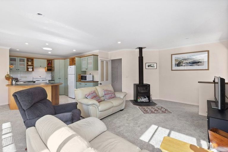 Photo of property in 34 Pond Road, Raglan, 3295