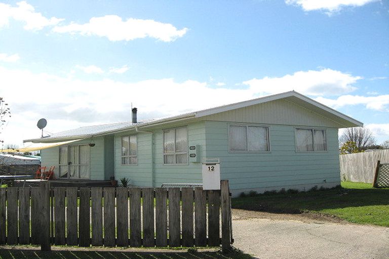 Photo of property in 12 Watarawi Place, Whakatane, 3120