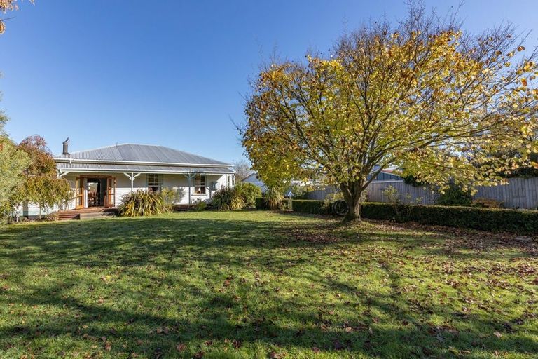 Photo of property in 53 Railway Road, Rangiora, 7400