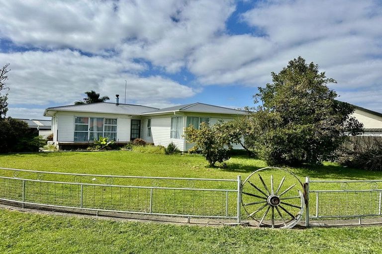 Photo of property in 14 Pukepoto Road, Kaitaia, 0410