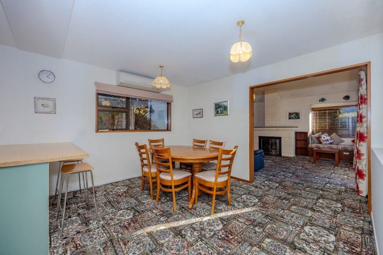 Photo of property in 8 Kennedy Crescent, Wanaka, 9305