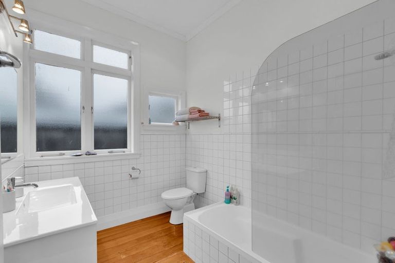 Photo of property in 24 Kitchener Street, Claudelands, Hamilton, 3214