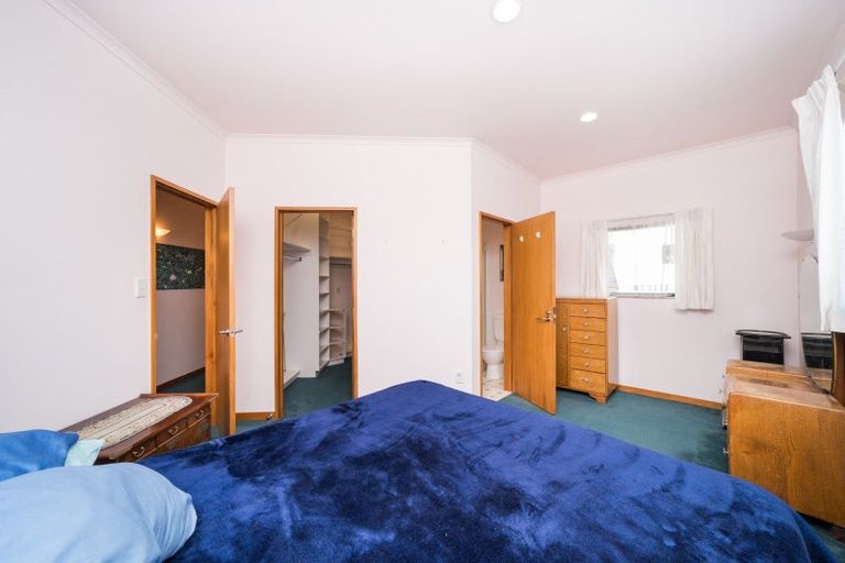 Photo of property in 3 Balcairn Place, Terrace End, Palmerston North, 4410