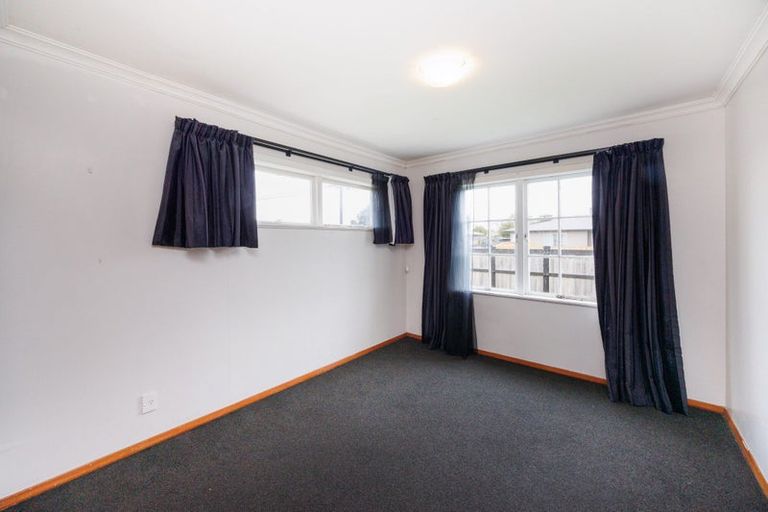 Photo of property in 8 Hurley Place, Awapuni, Palmerston North, 4412