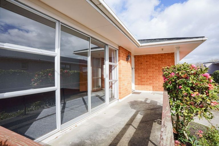 Photo of property in 32 Elm Crescent, Gladstone, Invercargill, 9810