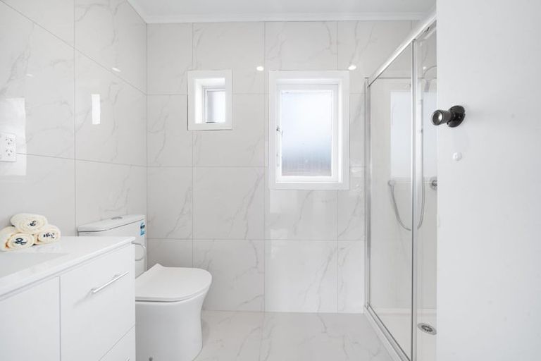 Photo of property in 33 Rollerson Street, Papakura, 2110