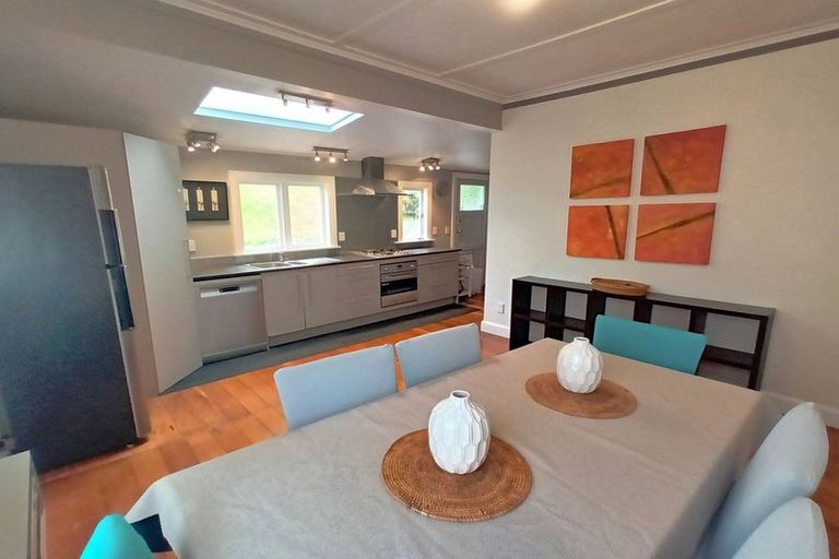 Photo of property in 33 Buckingham Street, Melrose, Wellington, 6023