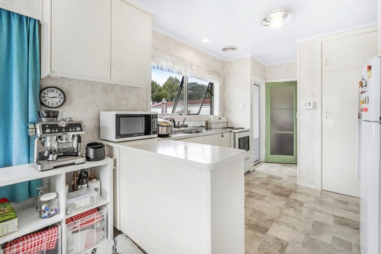 Photo of property in 33 De Vere Crescent, Chartwell, Hamilton, 3210