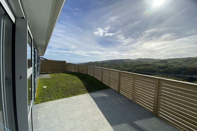 Photo of property in 9 Takapo Grove, Kelson, Lower Hutt, 5010