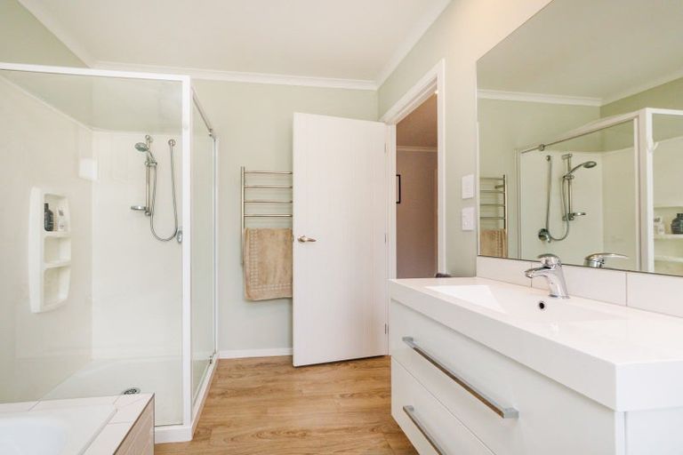 Photo of property in 5 Quail Avenue, Feilding, 4775