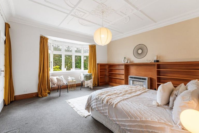 Photo of property in 21 Grandview Crescent, Opoho, Dunedin, 9010