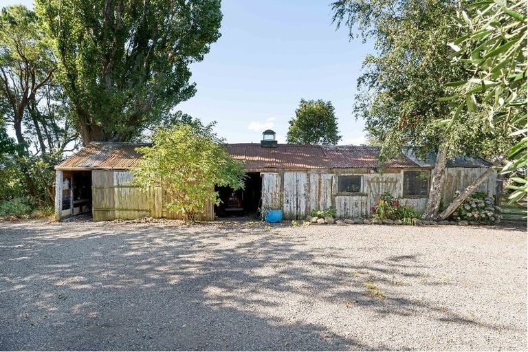 Photo of property in 417 Murphys Line, Lake Reserve, Featherston, 5771