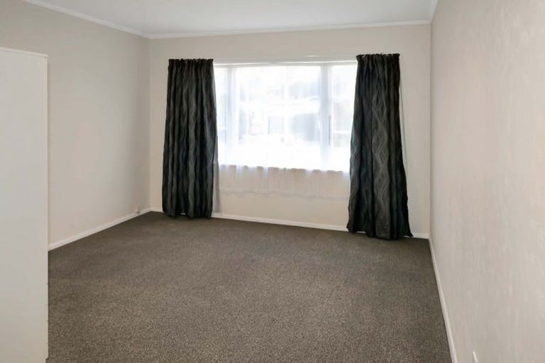 Photo of property in 53 Westminster Road, Wainuiomata, Lower Hutt, 5014