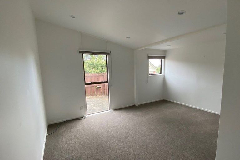 Photo of property in 14 Janome Place, Bucklands Beach, Auckland, 2014