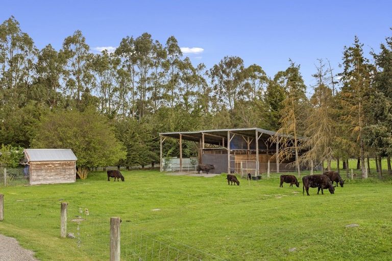 Photo of property in 73 Garrymere Road, Okuku, Rangiora, 7473