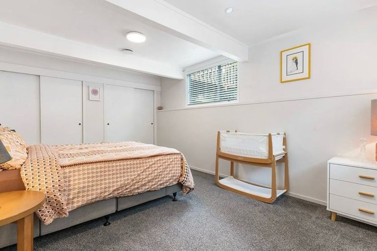 Photo of property in 50 Powrie Street, Glenfield, Auckland, 0629