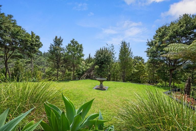 Photo of property in 361a Paremoremo Road, Paremoremo, Auckland, 0632