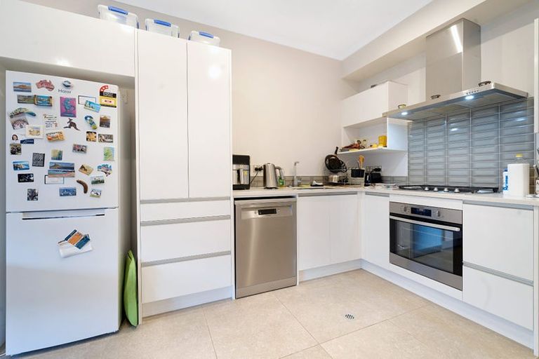 Photo of property in 5 Tuatua Road, Hobsonville, Auckland, 0616