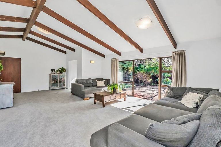 Photo of property in 12 Westfield Avenue, Templeton, Christchurch, 8042