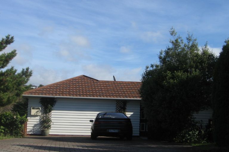 Photo of property in 8 Eclipse Lane, Whitby, Porirua, 5024