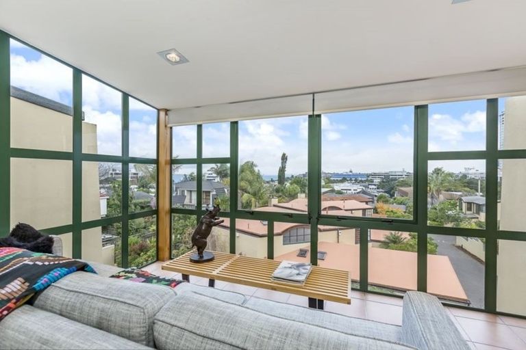 Photo of property in 3/22 Killarney Street, Takapuna, Auckland, 0622
