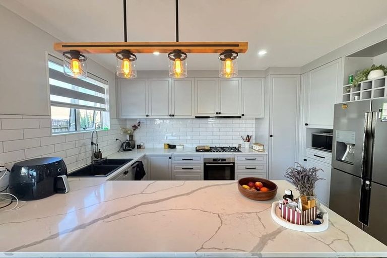 Photo of property in 31b Hill Crescent, Papakura, 2110