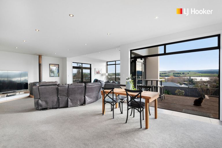 Photo of property in 23 Nore Street, Waihola, Milton, 9073