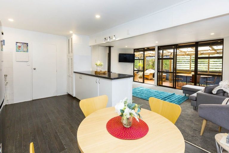 Photo of property in 33 Fraser Street, Wainuiomata, Lower Hutt, 5014